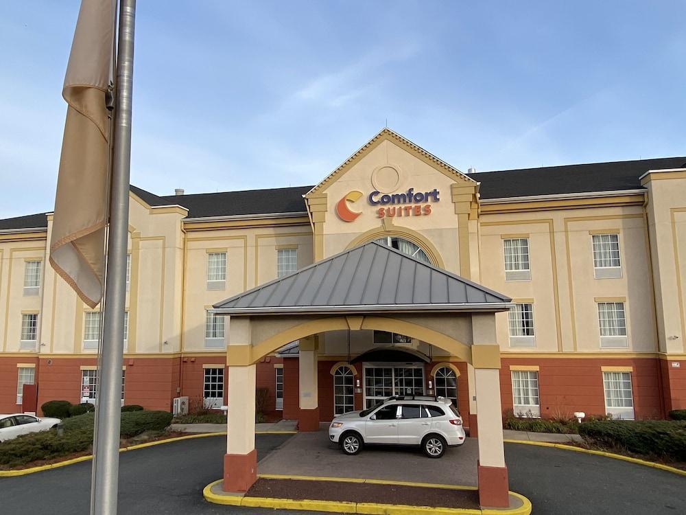 Comfort Suites Newark - Harrison Kültér fotó