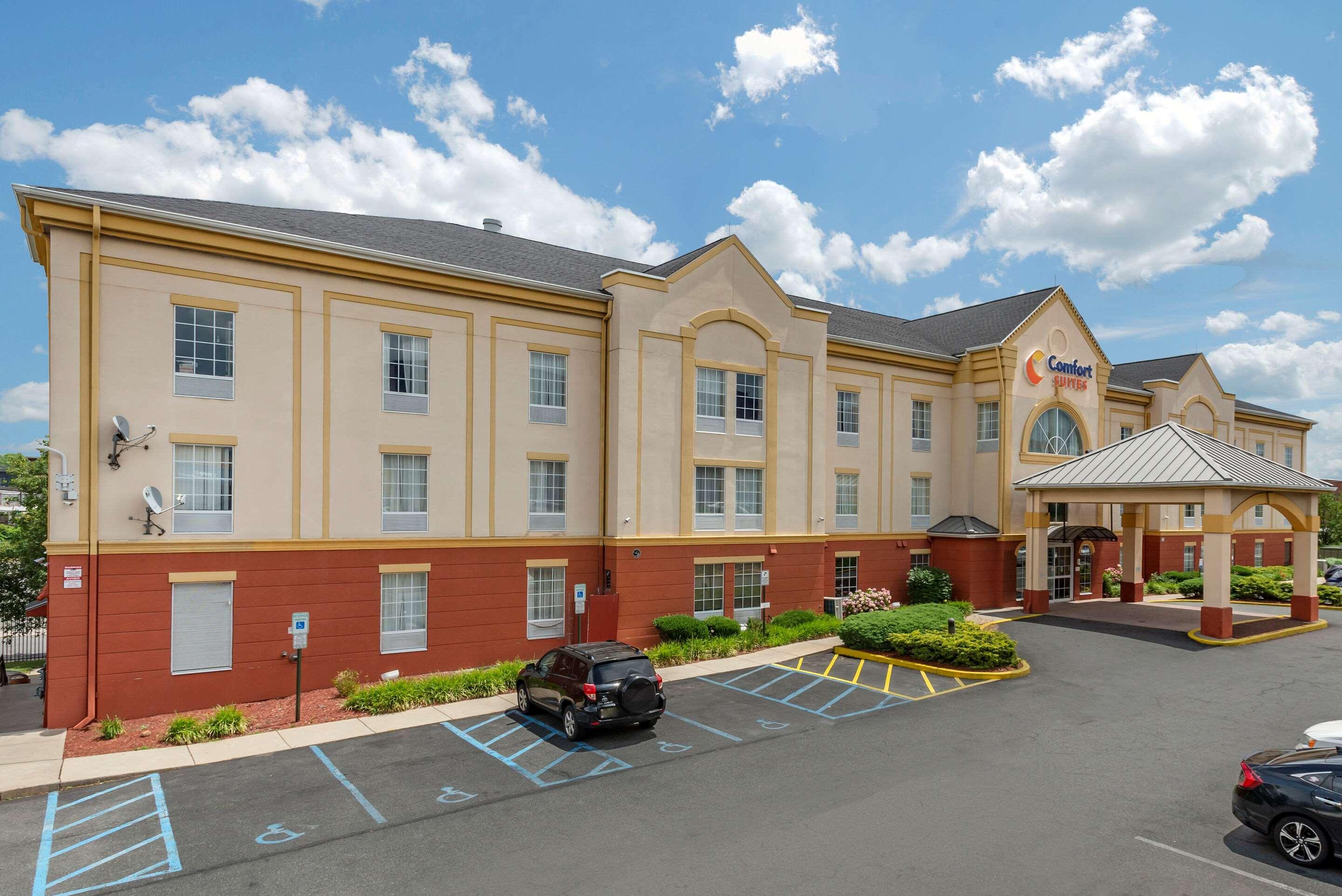 Comfort Suites Newark - Harrison Kültér fotó